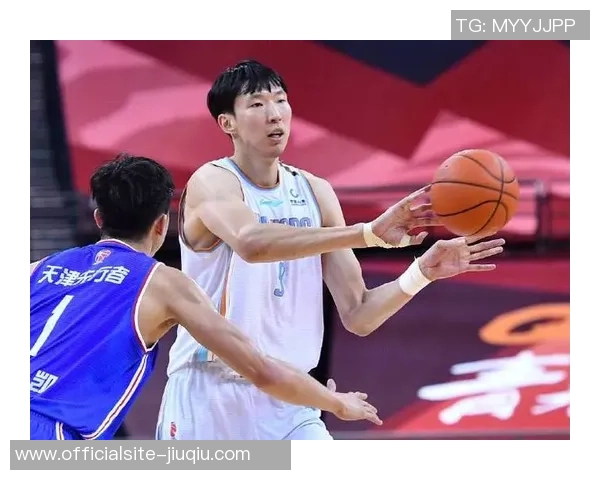 周琦在国际篮球舞台上的崛起与挑战:从青涩新星到中国篮球的希望之光